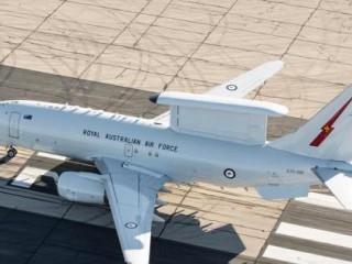 实验太空飞机在秘密任务中捕捉到令人惊叹的地球自拍照