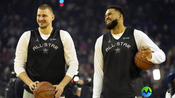 NBA全明星赛：杰森·塔图姆、斯蒂芬·库里、凯文·杜兰特、詹姆斯·哈登组成新阵容