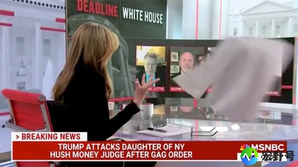 Nicole Wallace tosses her s<em></em>cript to the side during her live show