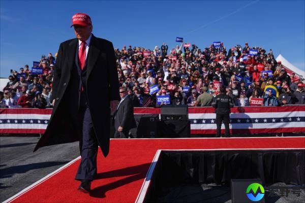 Do<em></em>nald Trump