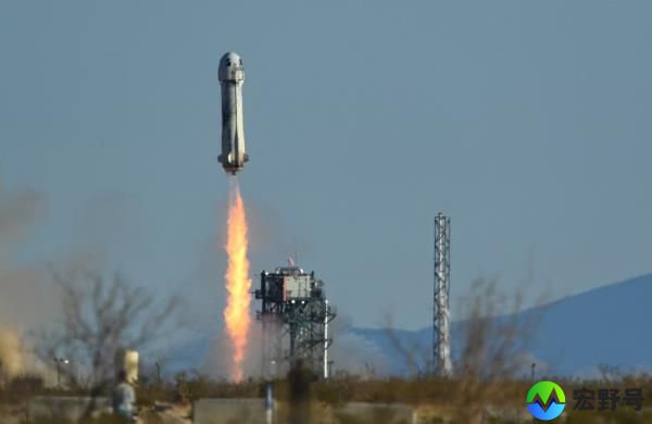 Bezos and Musk are rivals in the aerospace industry. Bezos