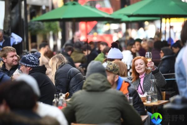 英国服务业遭遇年初以来最差表现