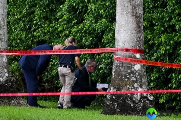 Law enforcement officials work at the crime scene outside the Trump Internatio<em></em>nal Golf Club in West Palm Beach, Florida, on September 16, 2024.