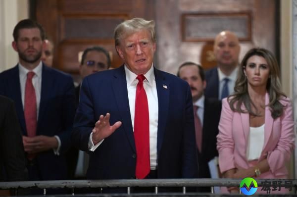 Do<em></em>nald Trump