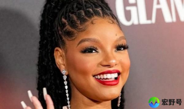 哈利·贝利(Halle Bailey)对有关她鼻子的恶毒评论进行了回击