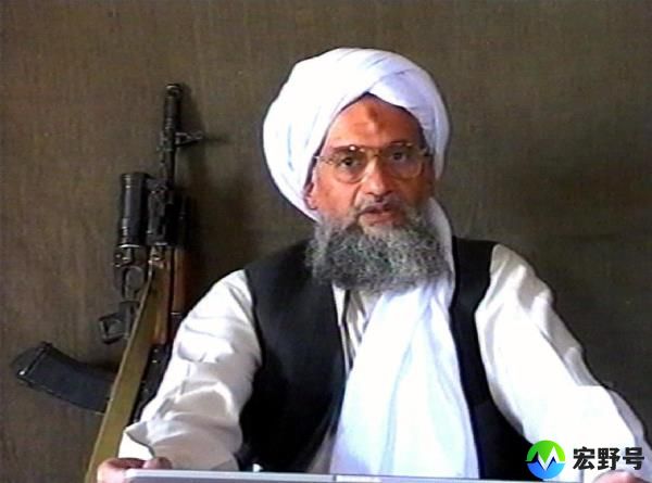 A TV grab taken 17 June 2005 from Qatar-ba<em></em>sed Al-Jazeera news channel shows Al-Qaeda number two Ayman al-Zawahiri delivering a speech with a machine gun next to him.
