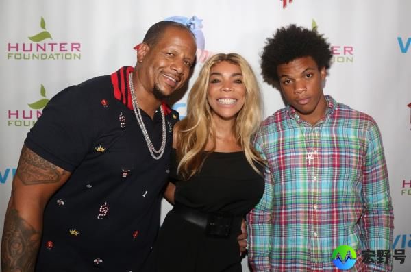 Kevin Hunter Sr., Wendy Williams and Kevin Hunter Jr.