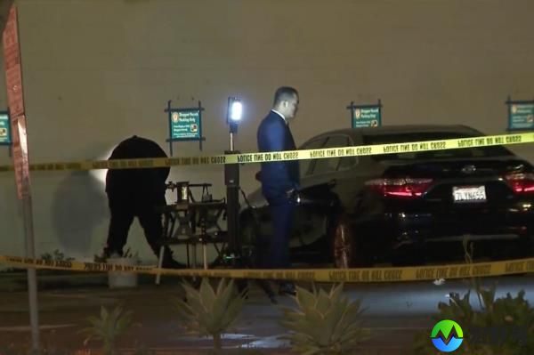 Police working at the scene of a homicide in Laguna Beach, California 