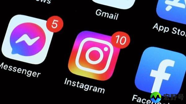 SYDNEY, AUSTRALIA - NewsWire Photos JANUARY 20, 2023: Editorial generic stock image of an iPhone with the popular apps: Instagram, Messenger and Facebook prominent on its home screen. Picture: NCA NewsWire / Nicholas Eagar