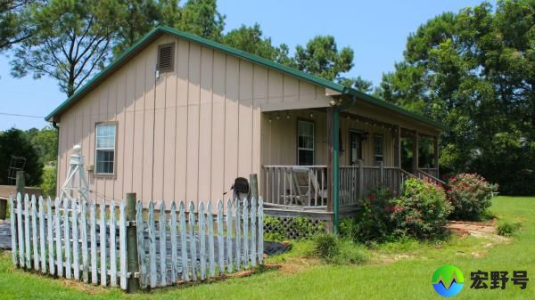 Fairfield Farm. located near Weeks Bay, features one cottage and three RV travel trailers as Airbnb sites.