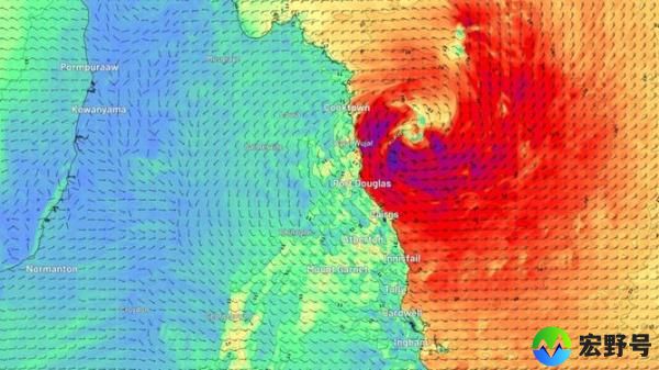 Gusts of over 100km/h are expected as the cyclone makes landfall. Photo: WeatherZone