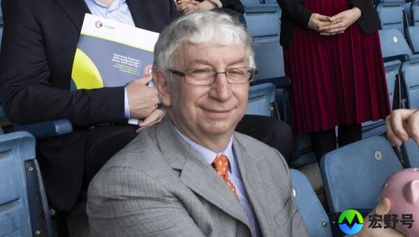Coimisiún na Meán executive chairman Jeremy Godfrey said a co<em></em>ncern also came in the form of hate speech directed at candidates in elections, and journalists, particularly women. Picture: Andres Poveda